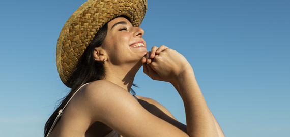 Imagen de 5 hábitos: La hidratación de la piel durante el verano