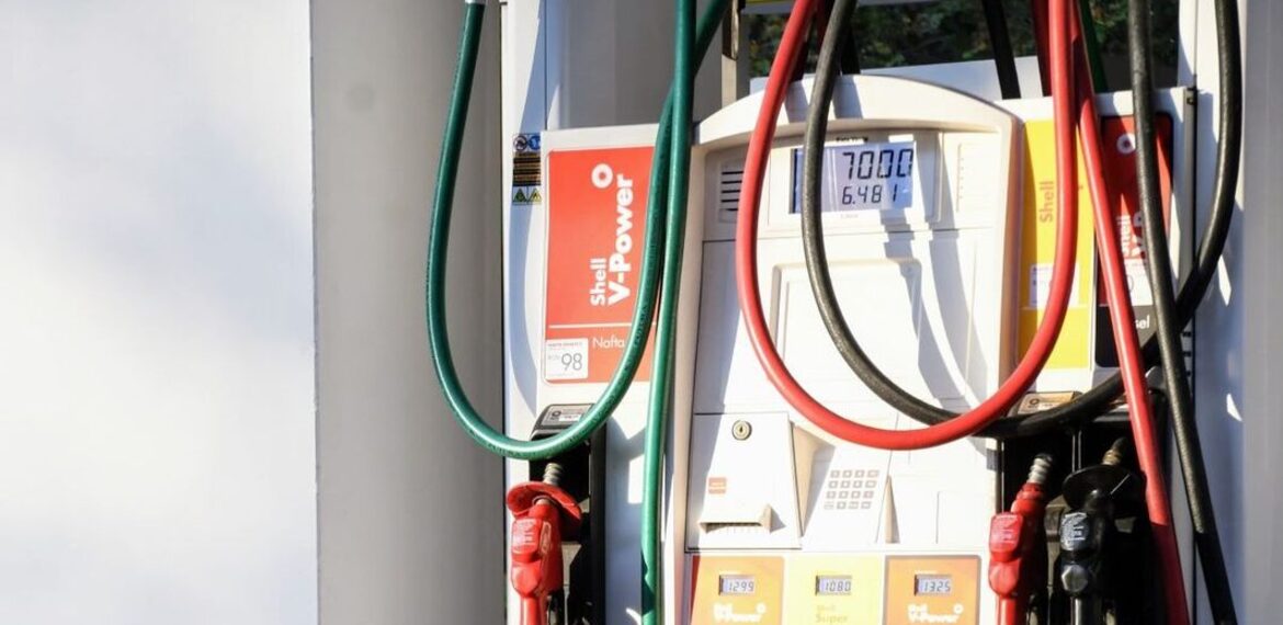 Imagen de El 2026 arranca con otra suba en la nafta Imagen de El 2026 arranca con otra suba en la nafta