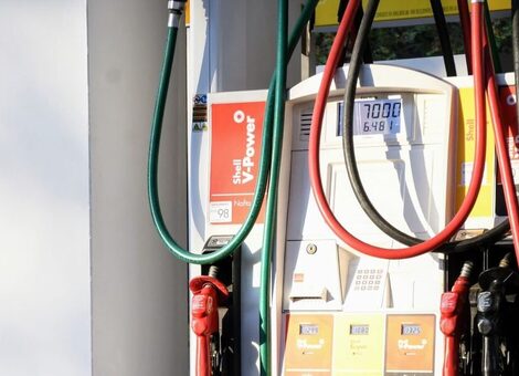 Imagen de El 2026 arranca con otra suba en la nafta Imagen de El 2026 arranca con otra suba en la nafta