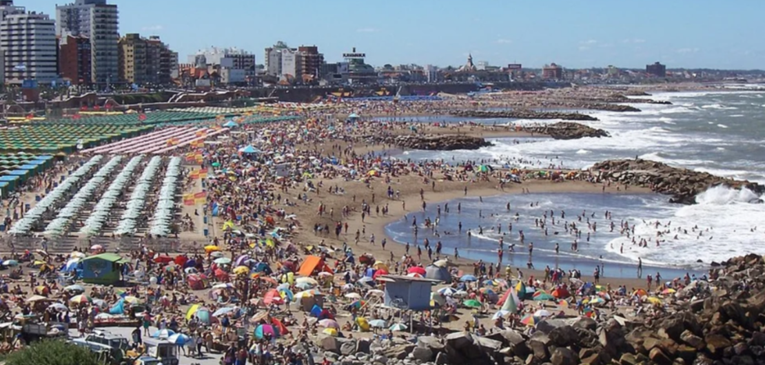 Imagen de los mejores balnearios de Mar del Plata seg&uacute;n la IA de Grok