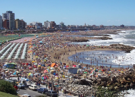Imagen de los mejores balnearios de Mar del Plata seg&uacute;n la IA de Grok