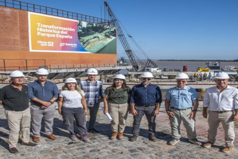 Imagen de Avanzan las obras de reconstrucci&oacute;n y ampliaci&oacute;n del muelle