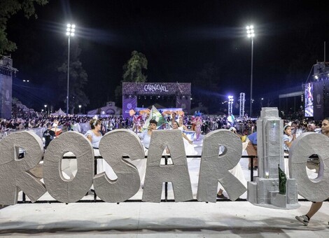 Imagen de Carnaval 2026: Rekebra se coron&oacute; comparsa campeona