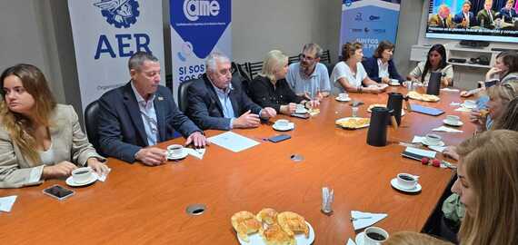 Imagen de Impulsan la capacitaci&oacute;n digital para comercios rosarinos