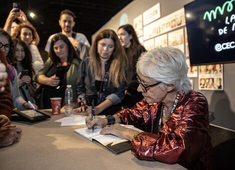 Imagen de "LAS MUJERES DE MI VIDA", LA MUESTRA DE MAITENA EN EL CEC