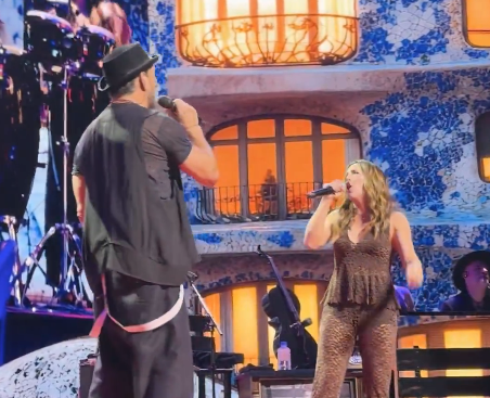 Imagen de Ricardo Arjona cant&oacute; junto a �La Sole� como invitada