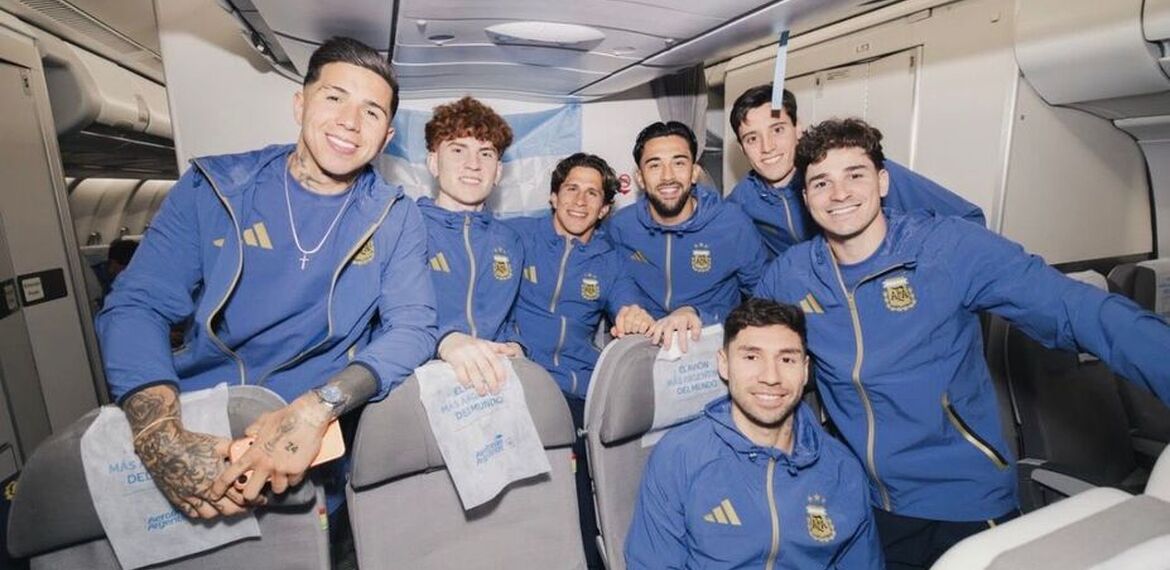 Imagen de La Selección Argentina llegó a Estados Unidos y se prepara Imagen de La Selección Argentina llegó a Estados Unidos y se prepara