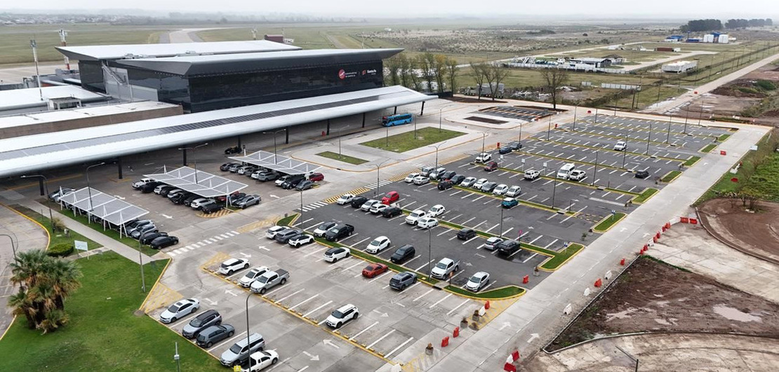 Imagen de El Aeropuerto ampli&oacute; su estacionamiento