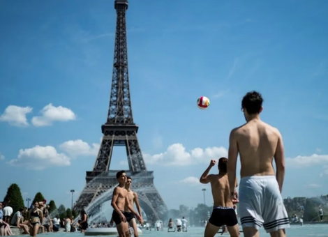 Imagen de Francia en alerta por una ola de calor extremo
