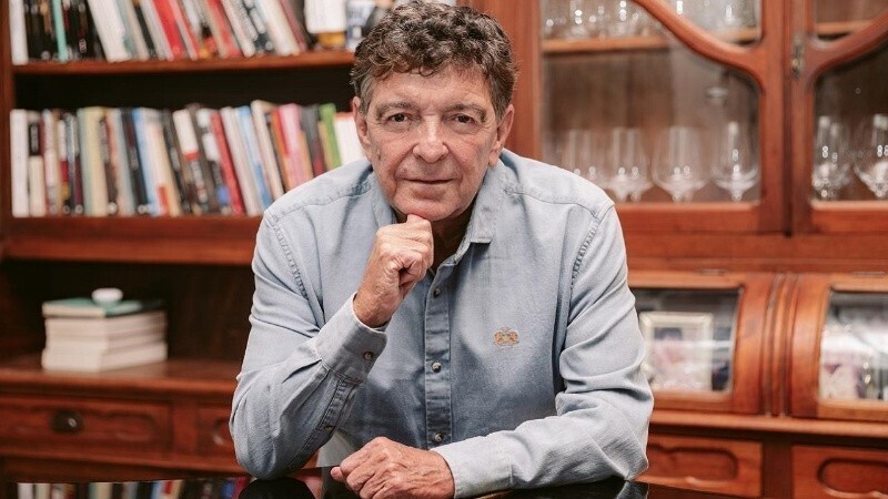 Imagen de Cuatro décadas junto al VIH: Sergio Lupo y su nuevo libro Imagen de Cuatro décadas junto al VIH: Sergio Lupo y su nuevo libro