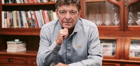 Imagen de Cuatro d&eacute;cadas junto al VIH: Sergio Lupo y su nuevo libro