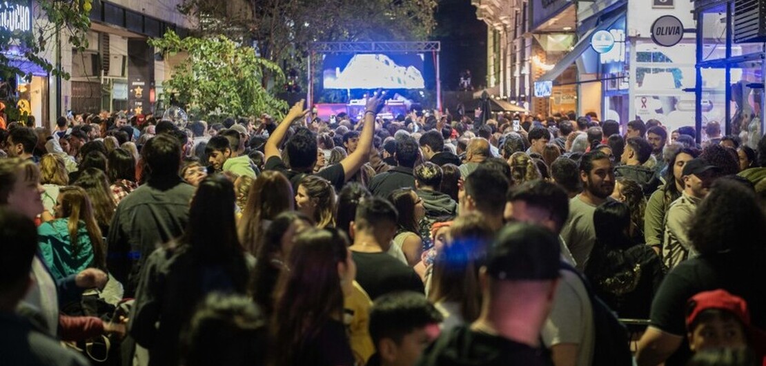 Imagen de Rosario tendr&aacute; una nueva &laquo;Noche de Peatonales&raquo;