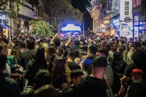 Imagen de Rosario tendrá una nueva «Noche de Peatonales» Imagen de Rosario tendrá una nueva «Noche de Peatonales»